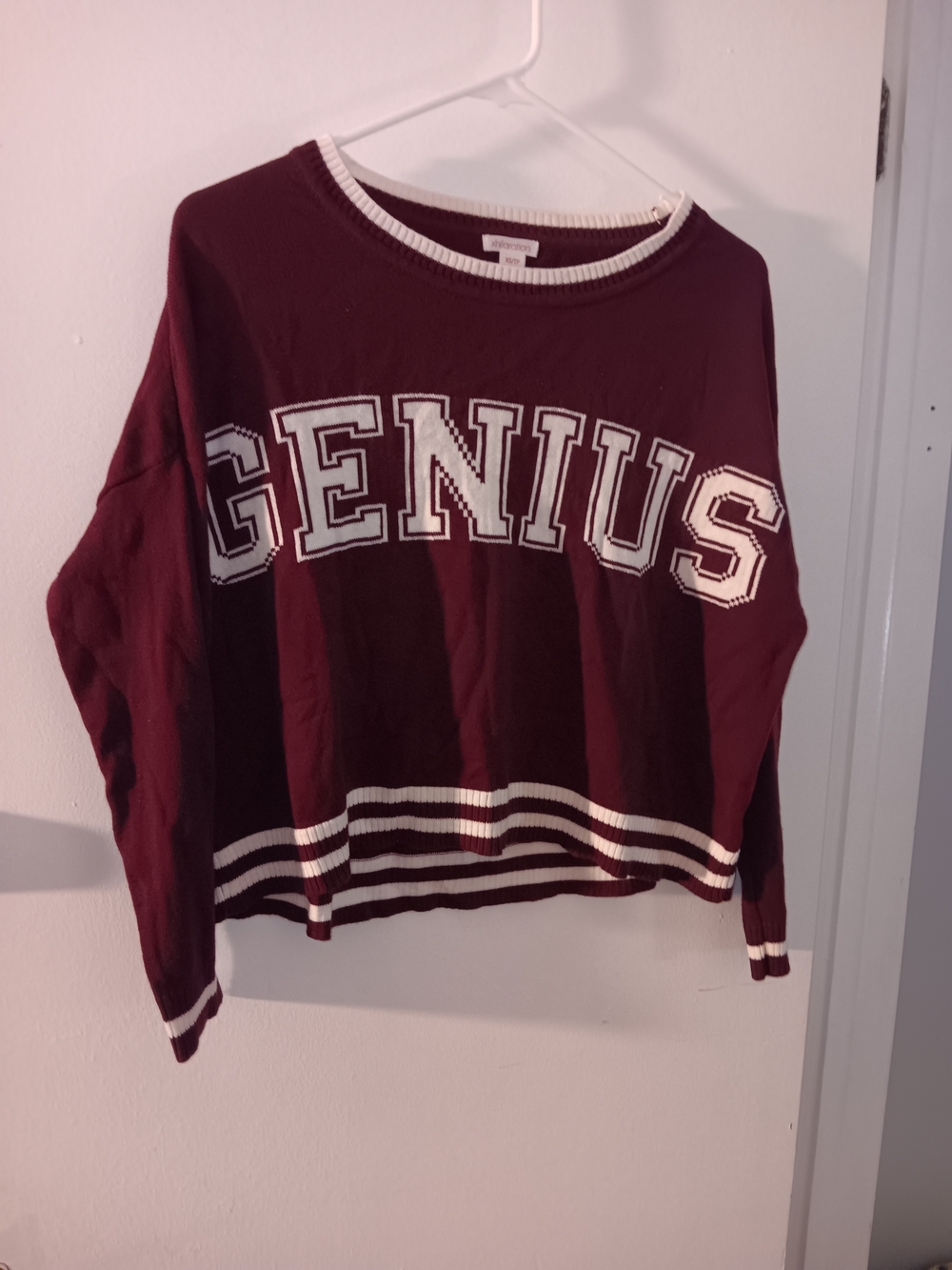 Xhilaration Maroon Crewneck Sweatshirt with White Trim